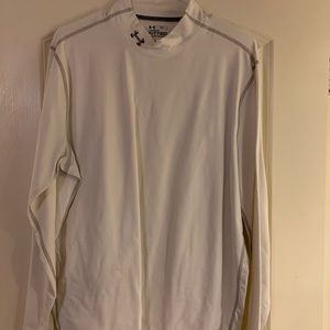 ColdGear Sleeved Top